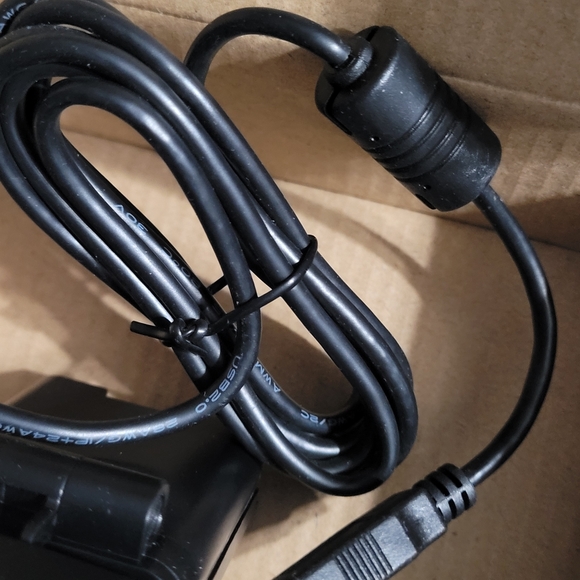 Desktop Laptop HD WEB CAM with Microphone - Picture 2 of 6